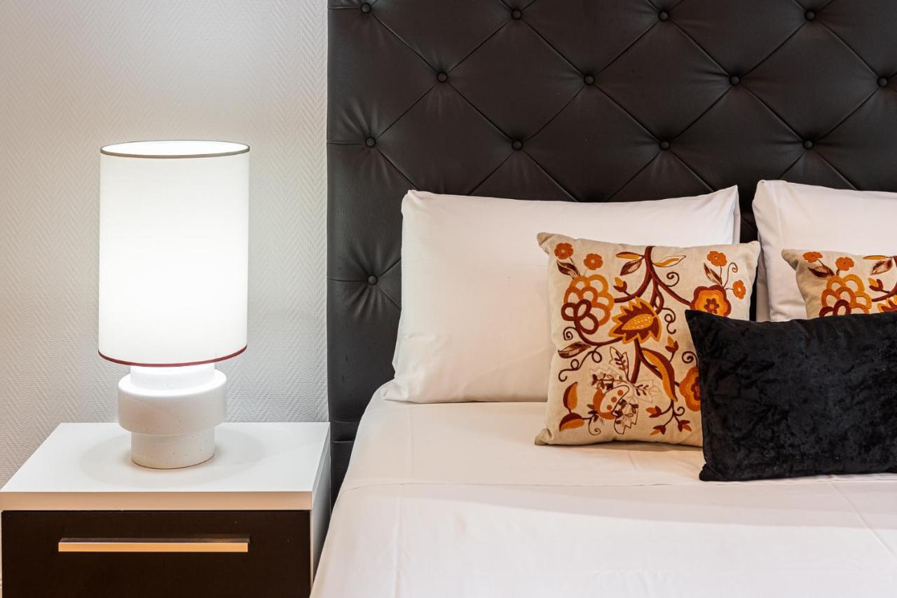 Waou Apartamentos En Sol Confort 8 Madrid Ngoại thất bức ảnh